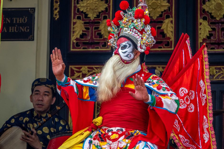 Teaterforestillinger i Hanoi: En Dypdykk i Kulturelle Opplevelser